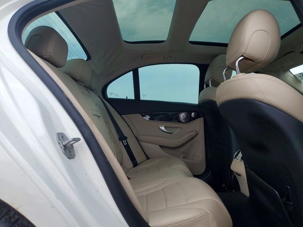 2015 MERCEDES-BENZ C