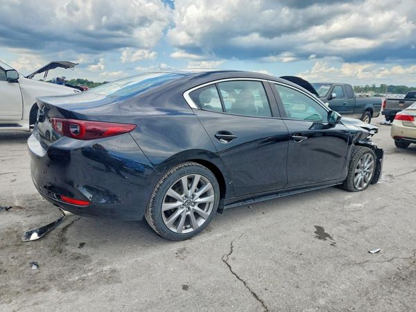 2023 MAZDA 3 Select Package