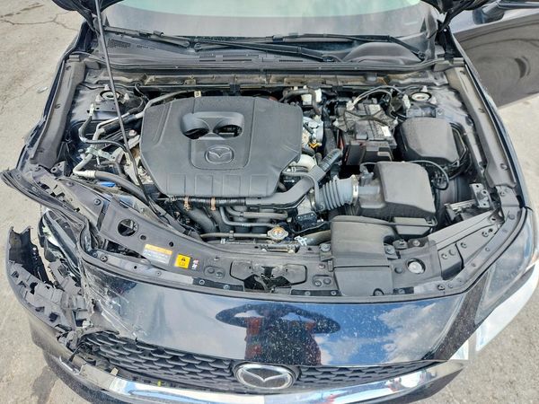 2023 MAZDA 3 Select Package