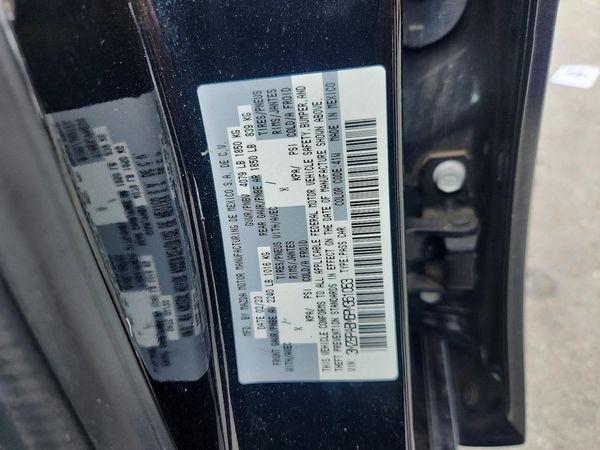 2023 MAZDA 3 Select Package