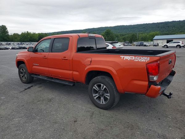 2017 TOYOTA TACOMA