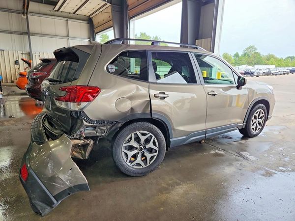 2019 SUBARU FORESTER Prm Base+ES