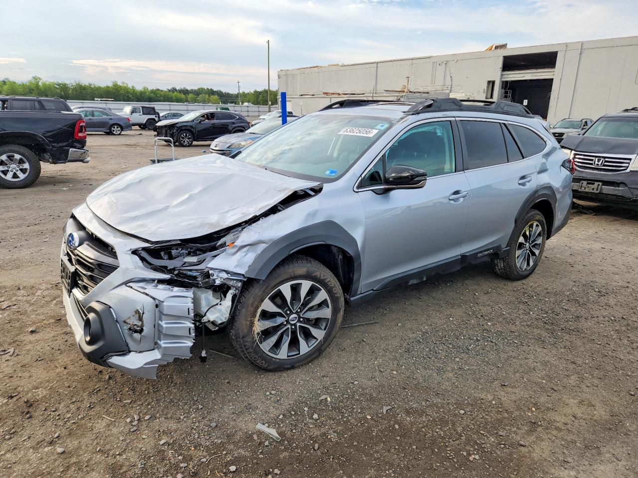 2023 SUBARU OUTBACK Limited