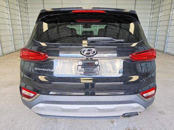 2019 HYUNDAI SANTA FE SE