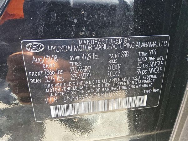 2019 HYUNDAI SANTA FE SE