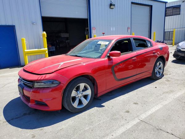 2015 DODGE CHARGER SE RWD