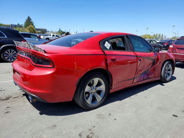 2015 DODGE CHARGER SE RWD