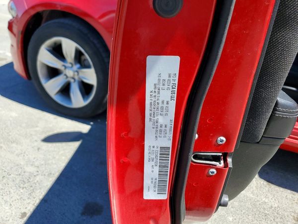 2015 DODGE CHARGER SE RWD