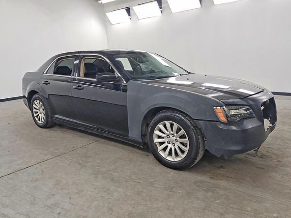 2012 CHRYSLER 300 Base/Limited