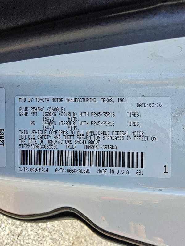 2016 TOYOTA TACOMA SR/SR5