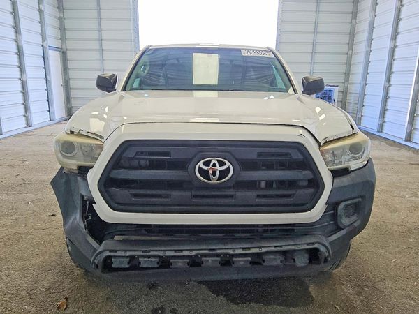 2017 TOYOTA TACOMA SR/SR5
