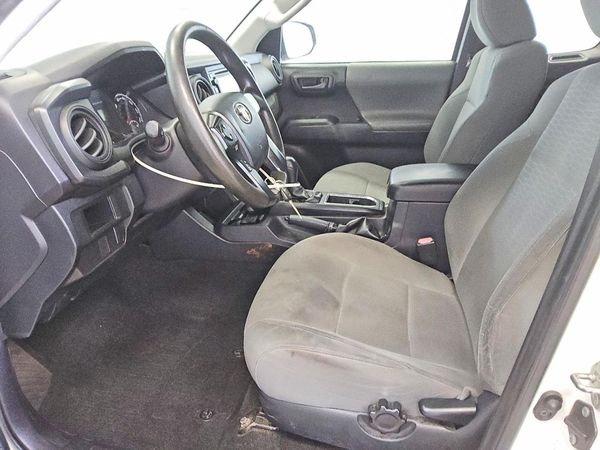 2017 TOYOTA TACOMA SR/SR5