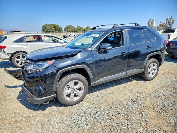 2021 TOYOTA RAV4 XLE HV