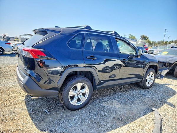 2021 TOYOTA RAV4 XLE HV