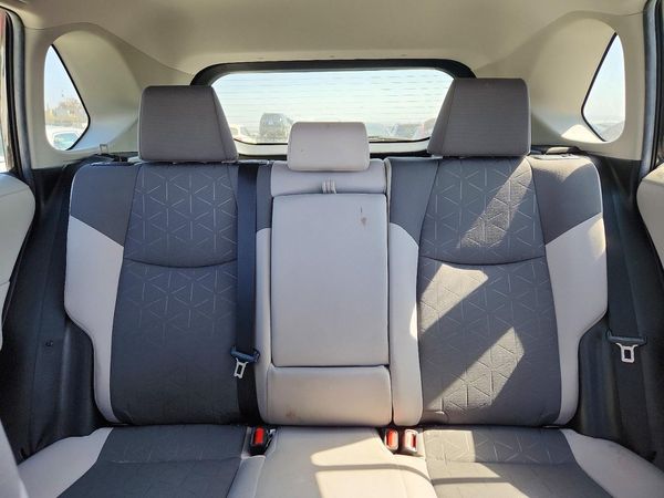 2021 TOYOTA RAV4 XLE HV