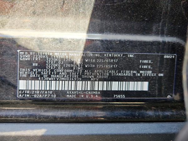 2021 TOYOTA RAV4 XLE HV