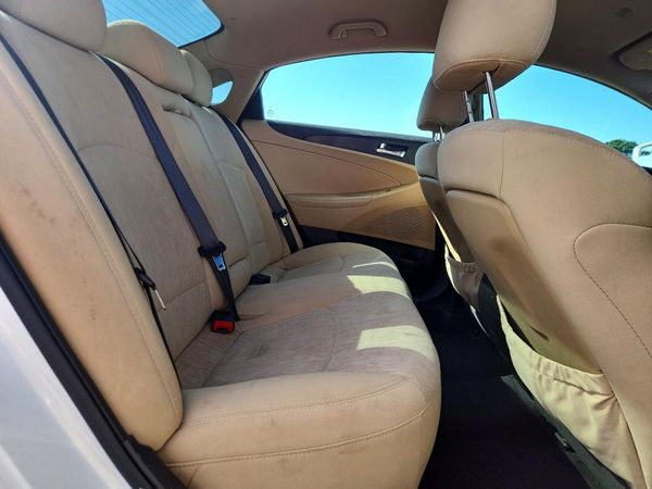 2014 HYUNDAI SONATA GLS/ GLS Popular