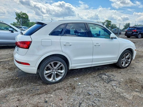 2016 AUDI Q3