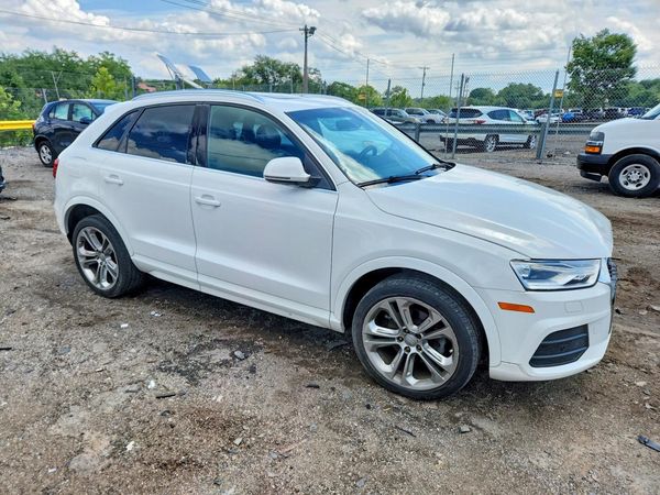 2016 AUDI Q3