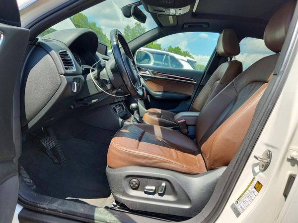 2016 AUDI Q3