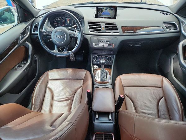 2016 AUDI Q3
