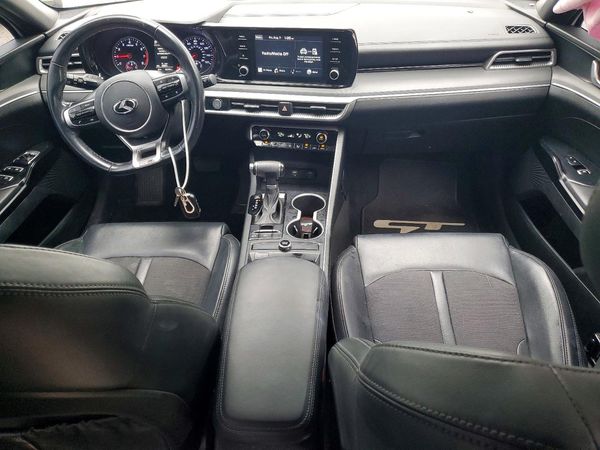 2021 KIA K5