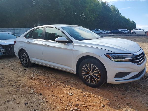 2021 VOLKSWAGEN JETTA