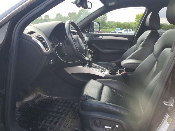 2017 AUDI Q5 quattro Premium Plus