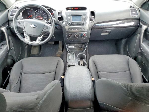 2015 KIA SORENTO GL