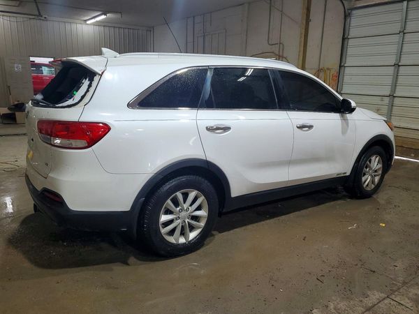 2017 KIA SORENTO L, LX