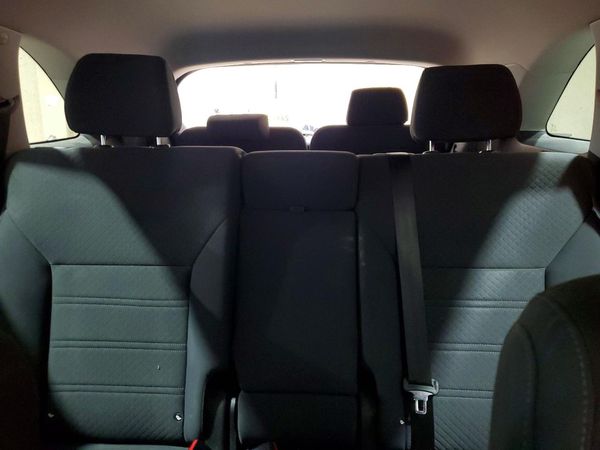 2017 KIA SORENTO L, LX