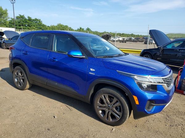 2023 KIA SELTOS