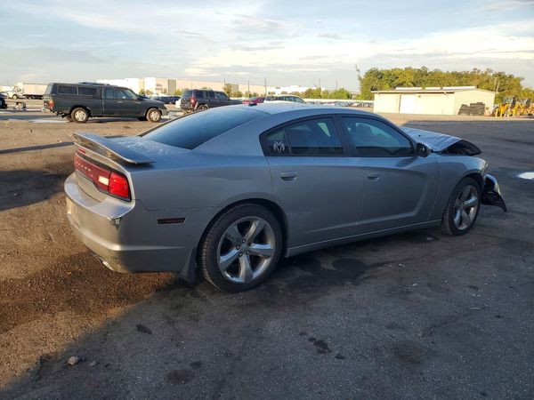 2014 DODGE CHARGER SXT