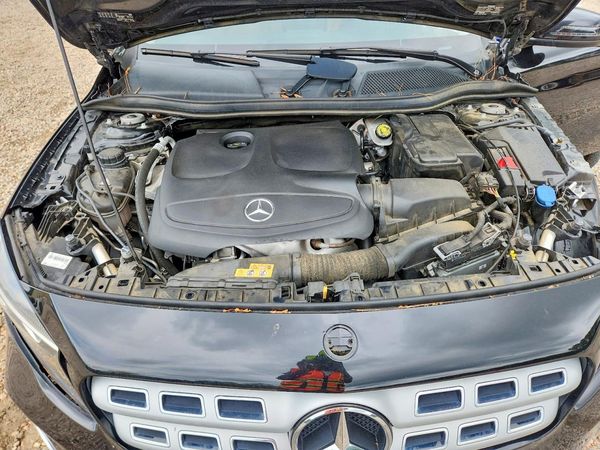 2018 MERCEDES-BENZ GLA GLA250