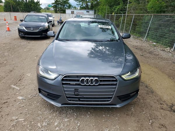 2013 AUDI A4 quattro Premium