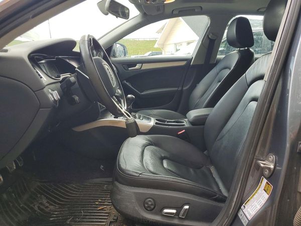 2013 AUDI A4 quattro Premium