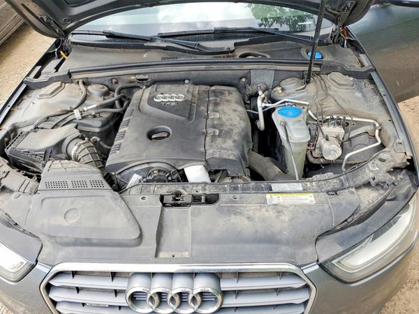 2013 AUDI A4 quattro Premium