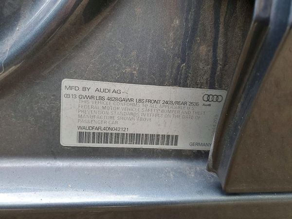 2013 AUDI A4 quattro Premium