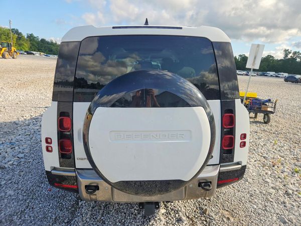 2023 LAND ROVER DEFENDER 130 SE
