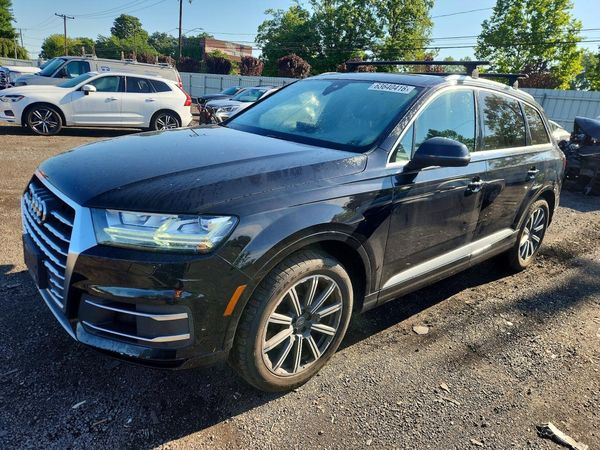 2017 AUDI Q7 quattro Premium Plus