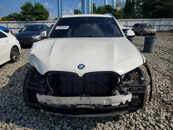 2022 BMW X5 xDrive45e