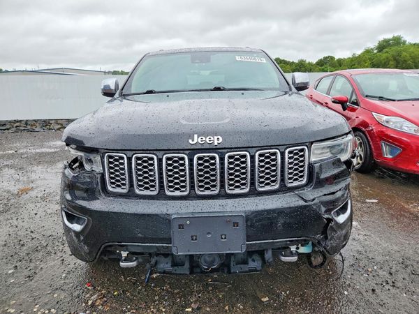 2017 JEEP GRAND CHEROKEE
