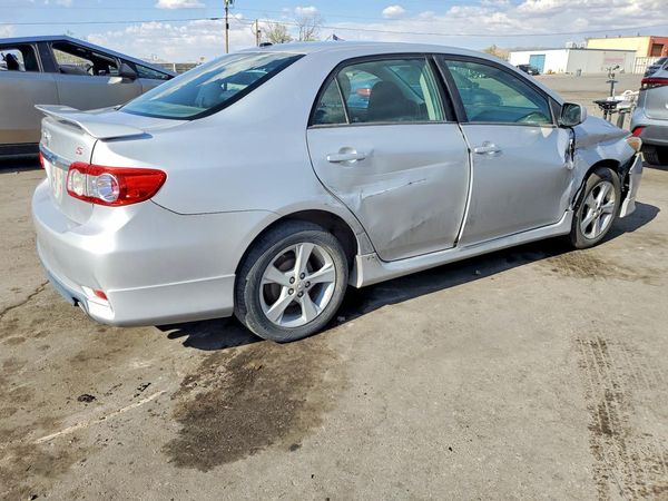 2012 TOYOTA COROLLA