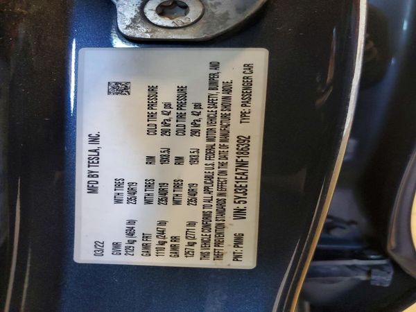 2022 TESLA MODEL 3