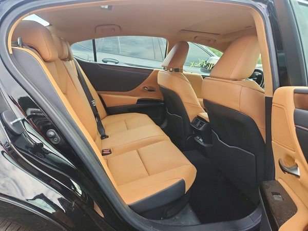 2024 LEXUS ES 300H 300h Premium