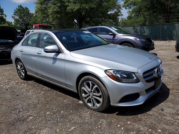 2016 MERCEDES-BENZ C C300