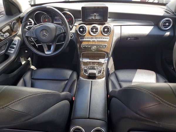 2016 MERCEDES-BENZ C C300