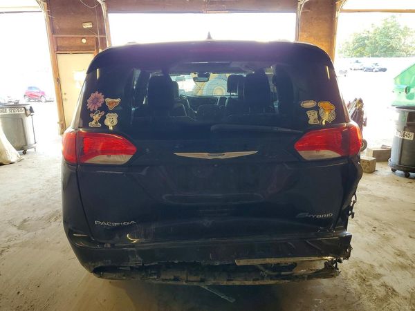2018 CHRYSLER PACIFICA