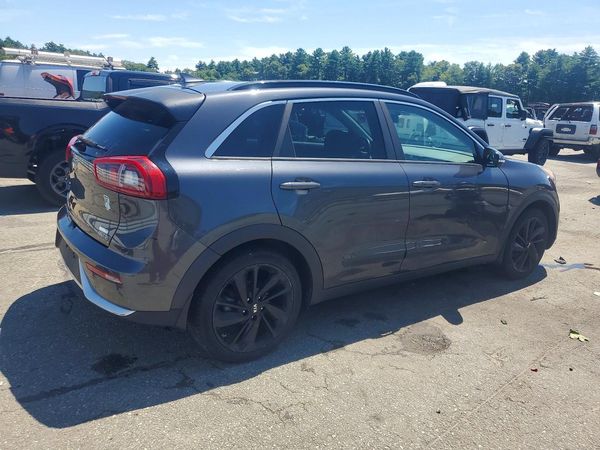 2018 KIA NIRO