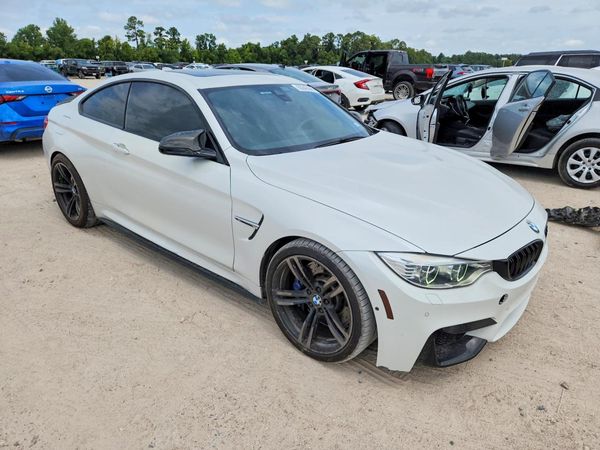 2015 BMW M4
